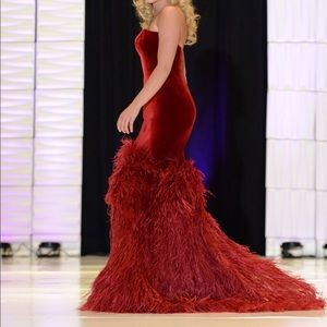 Jovani Couture Gown 24682